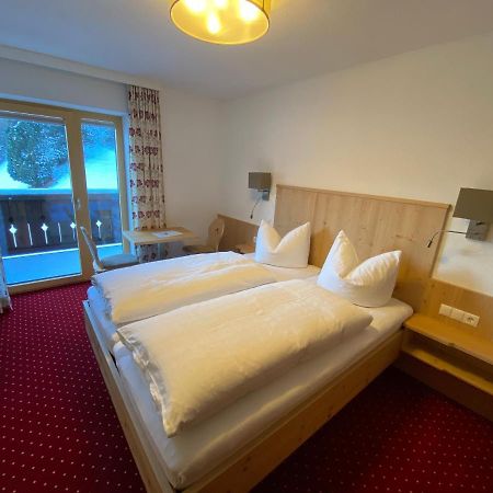 Pension Kandaharblick Pettneu am Arlberg Exterior foto