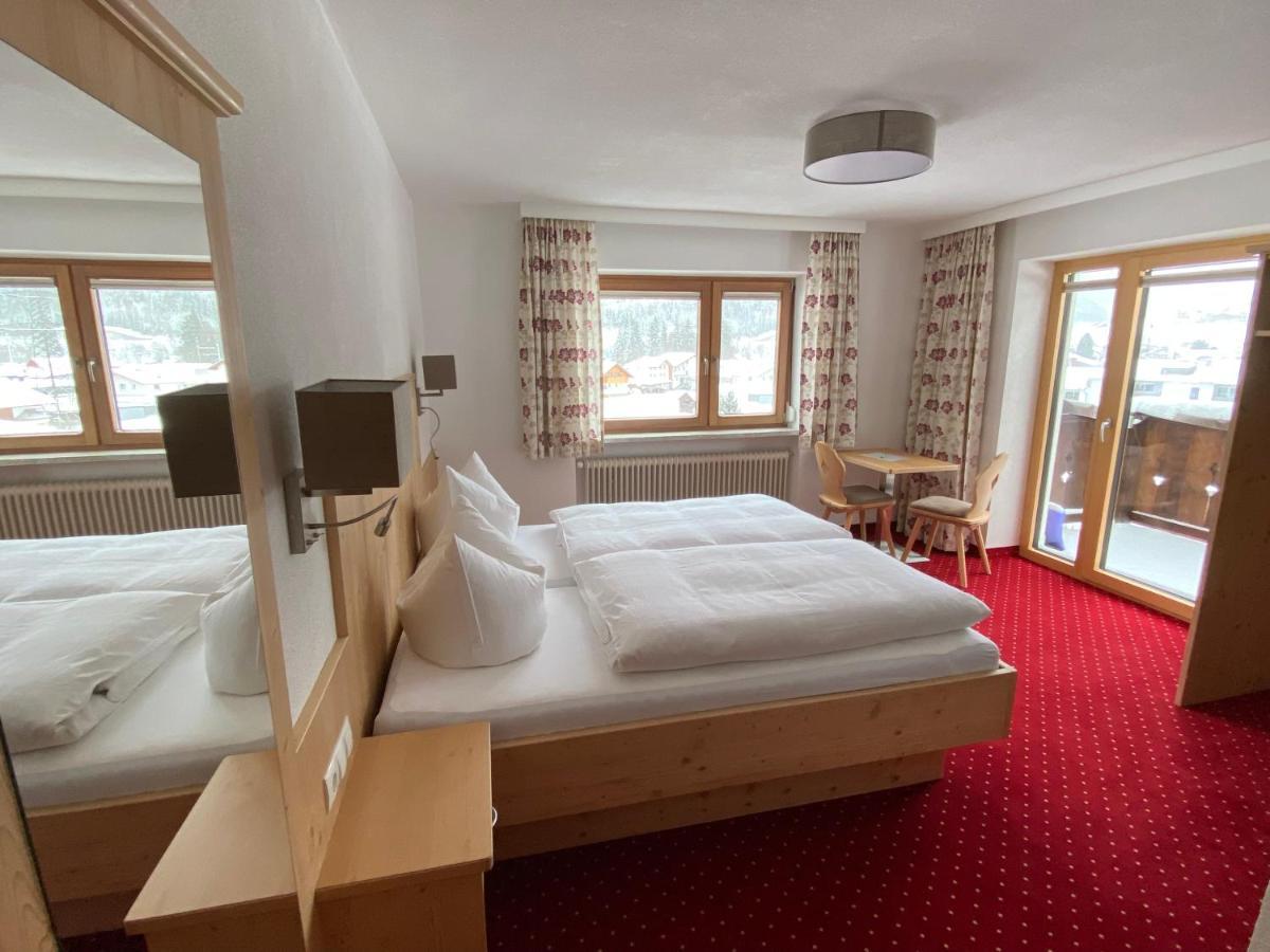 Pension Kandaharblick Pettneu am Arlberg Exterior foto